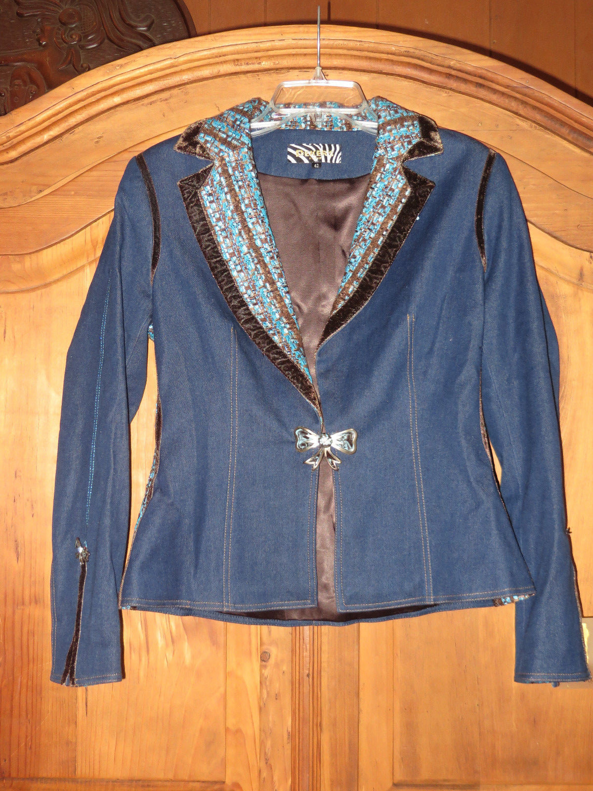 NWT Deker&rsquo;s Paris Couture Jean Jacket Gorgeous!!! size 42 EU