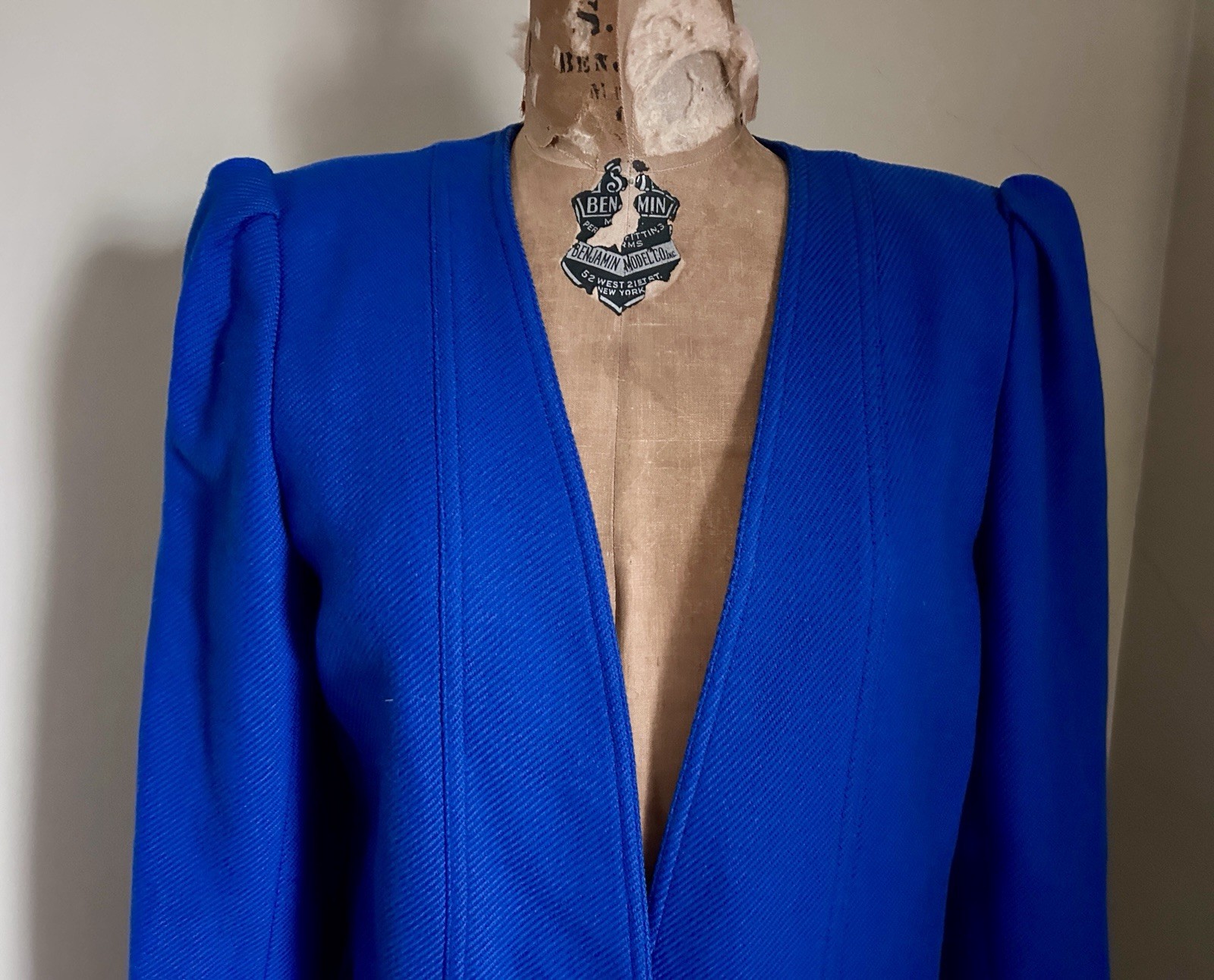 Rare Vintage Valentino Miss V 1980&rsquo;s V Neck Long Sleeve Jacket Size 8 Eu 40