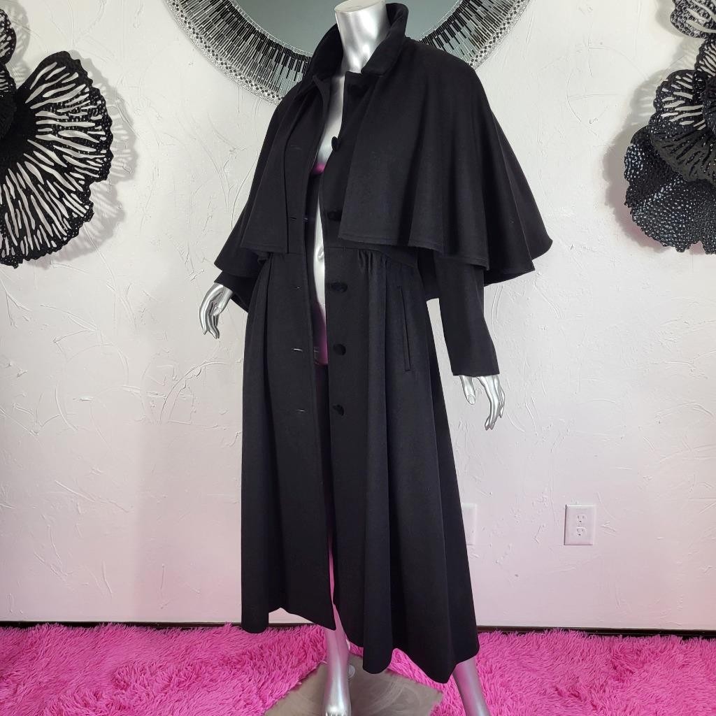 CLAUTE COUTURE~38/S/M~VINTAGE BLACK WOOL VELVET FULL LENGTH CAPE COAT TRENCH