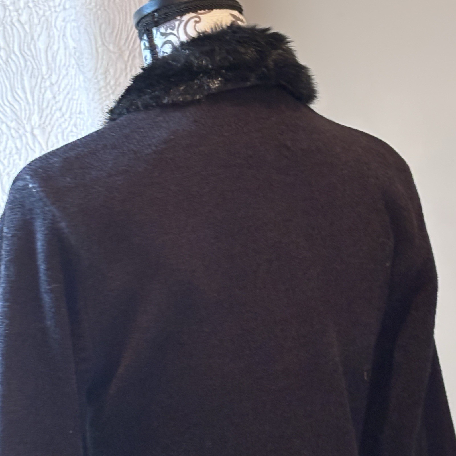 Vtg Gizel Western Chic Sweater Jacket Faux Fur Collar Embossed Braid Stitching
