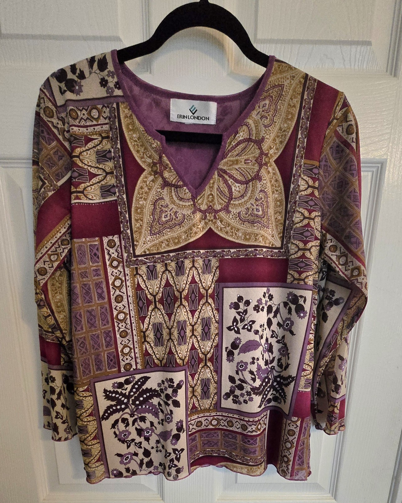 90s Erin London Women&rsquo;s Sm Bohemian Long Sleeve V-Neck Burgundy Paisley Blouse