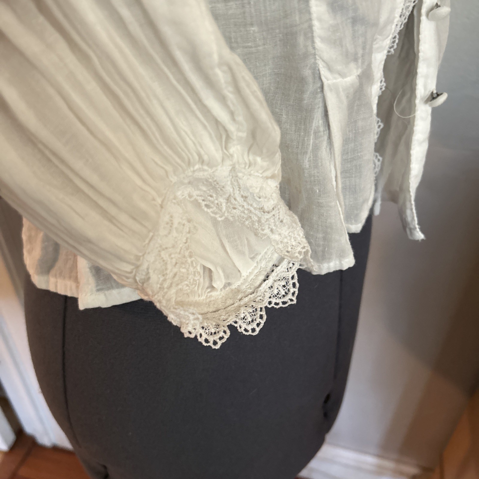 Antique/ Vintage Prairie Edwardian Victorian white blouse S 100% Cotton