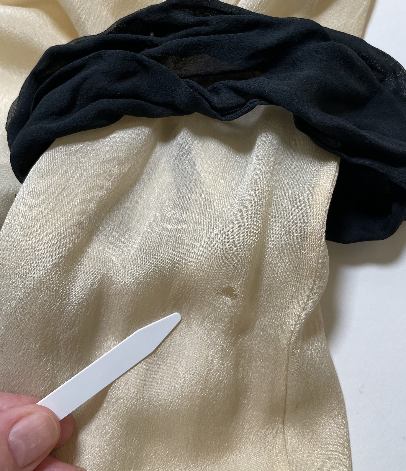 Antique 1900s Ivory Black Silk Dress S M Art Deco Flutter Lace Sleeves Embroider