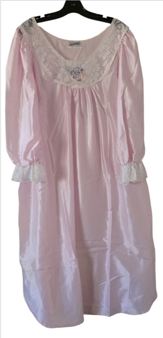 BABY PINK Vintage 1970s LILY OF FRANCE Silky Polyester Nylon Nightgown Size L