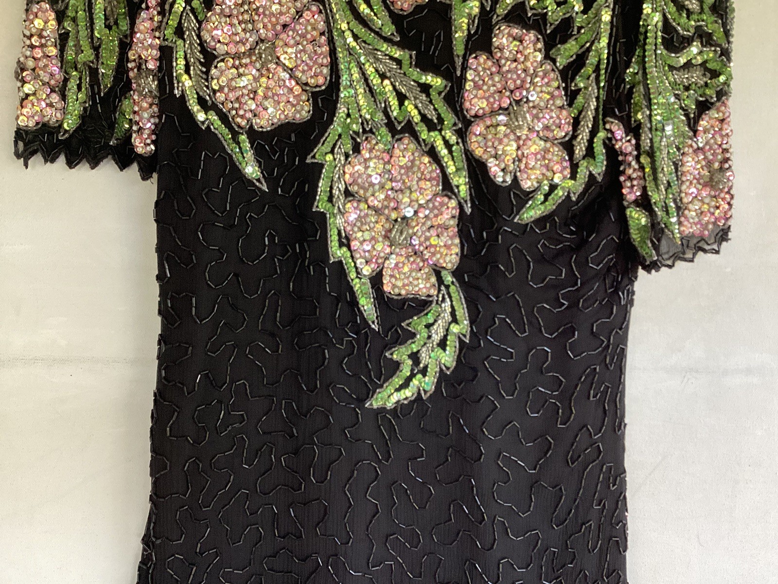 Vintage 80’s 100% Silk Sequin Beaded Dress Size P S