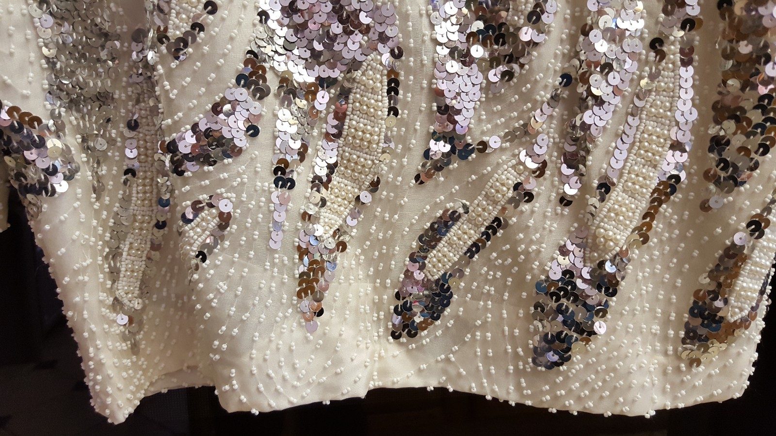 Vintage SILK Sweater Dolman Sleeves TONS SILVER SEQUINS Faux PEARLS S/M BEAUTY!