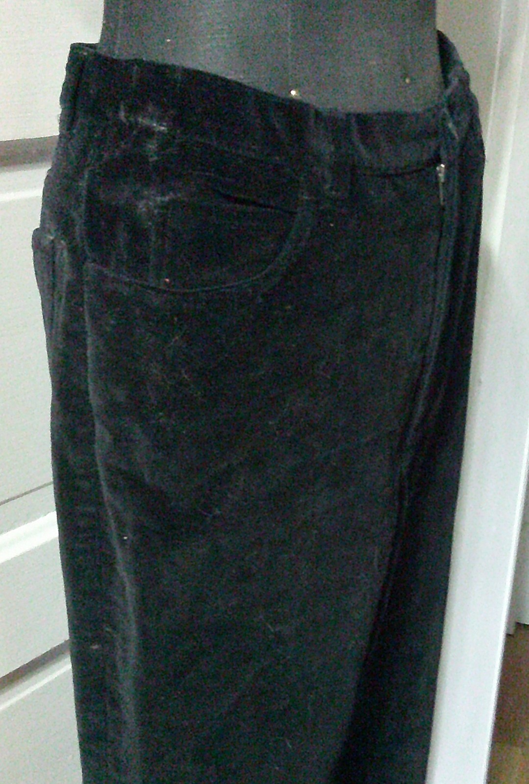 90&rsquo;s JONES NEW YORK Black Flat Front Velvet Velour Slacks Pants 6