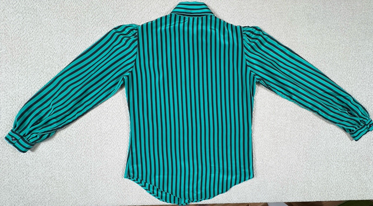 Vintage Pussy Bow Scarf Blouse Button Up Women&rsquo;s 8 Striped Green Made In USA