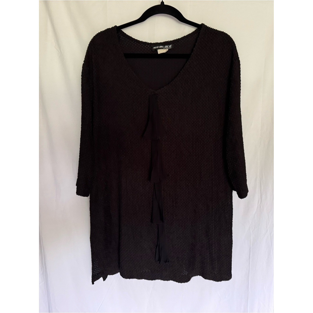 Vtg Sharade of California Black Textured Tunic Top Sz 16 Popcorn Fabric Ruffle