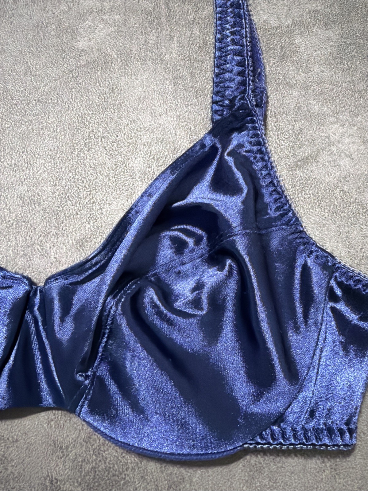 Vintage Vassarette 75-144 Second Skin Bra Navy 34C