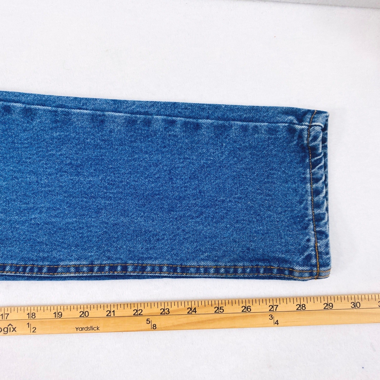Jordache Vintage Jeans Junior 3/4 Mid Rise Straight Leg Blue Jeans 100% Cotton