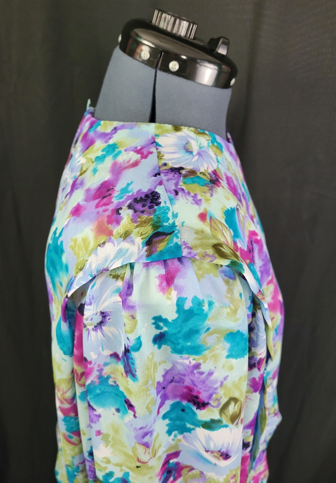 Vintage VLP Plus Blue/Green/Purple Floral Blouson Dress w Pleated Skirt Size 24
