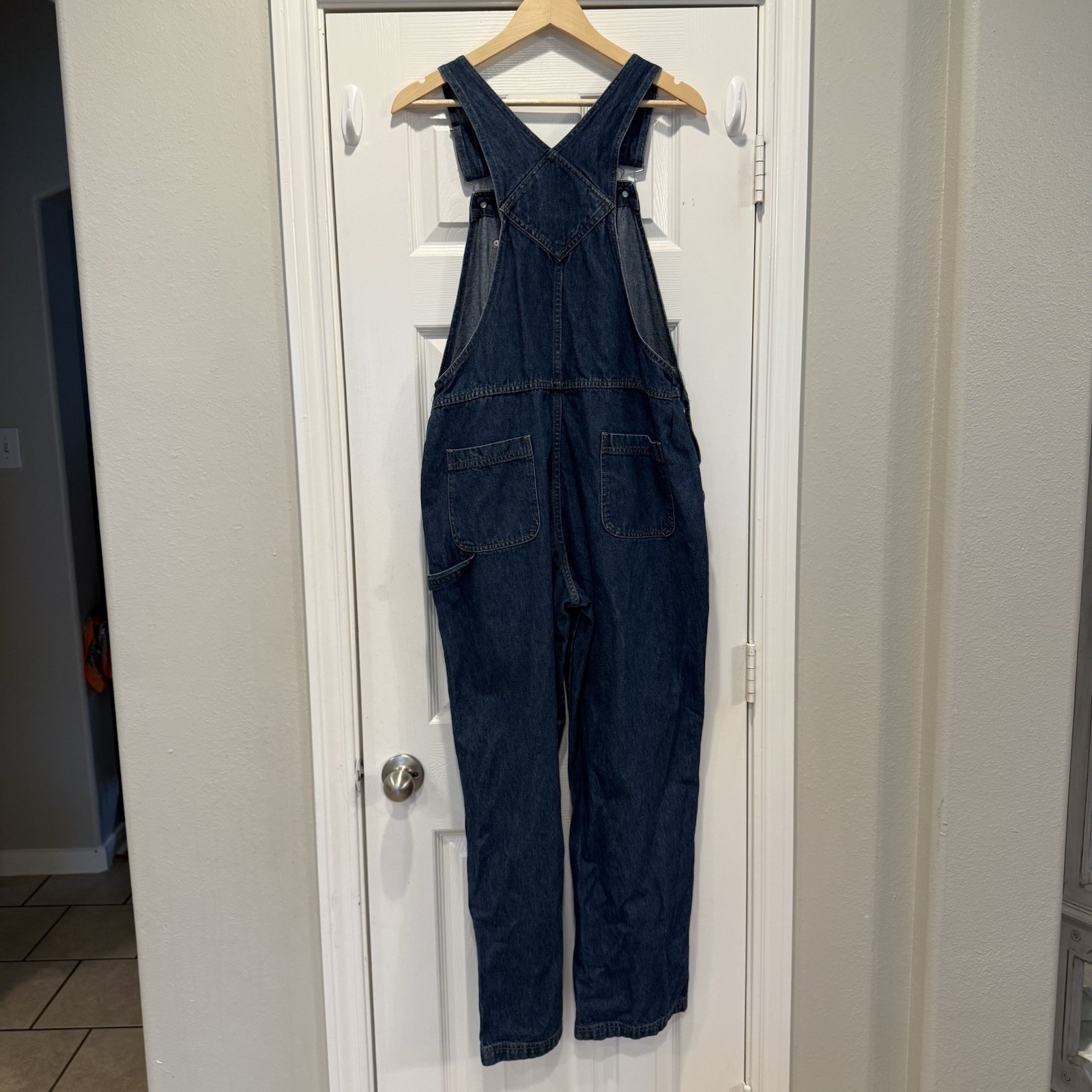 Vintage 1990&rsquo;s Cherokee Bib Overalls Blue Denim – Women&rsquo;s Large – EUC