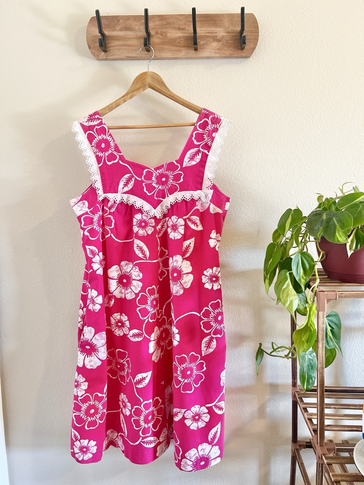 Vintage 1970s Hilda Hawaii Pink Floral Cotton Sundress | Hawaiian Dress L/XL