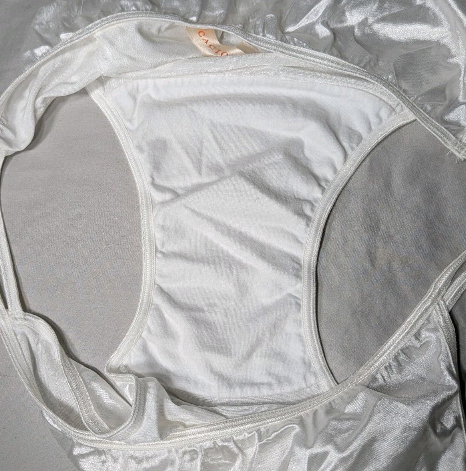 Vintage Cacique Second Skin Satin String Bikini Panties White 14/16