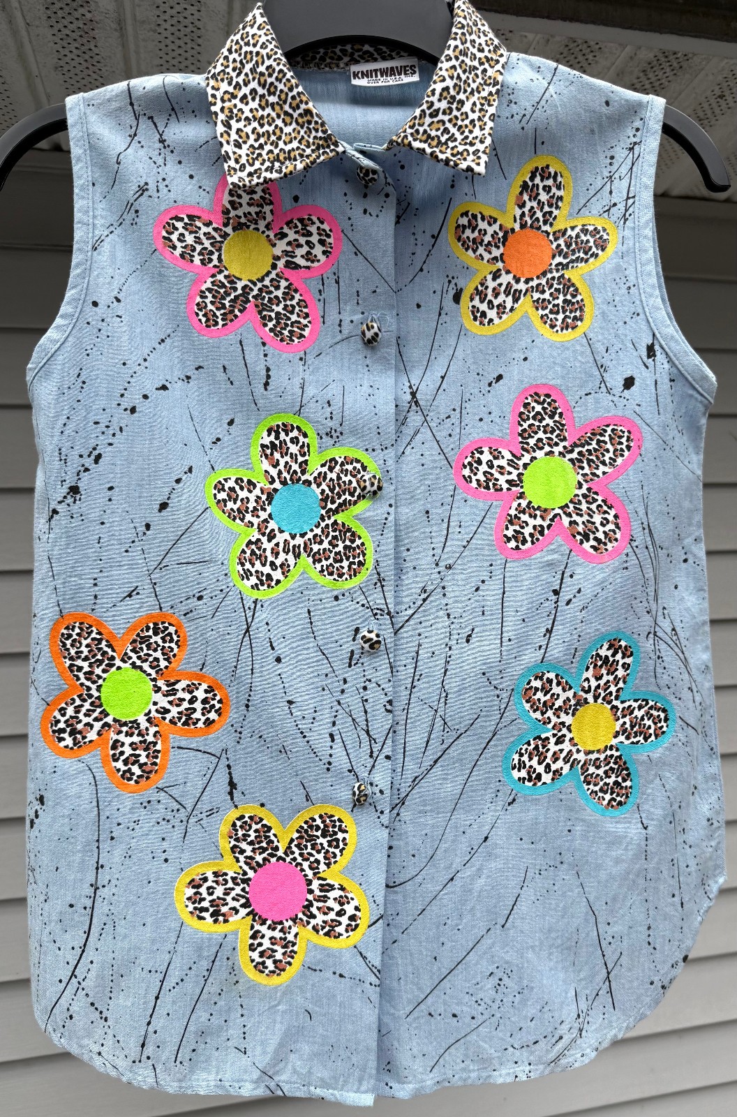 Vintage 1980&rsquo;s Women&rsquo;s Dayglow Flower Print Top – Size L – Cotton