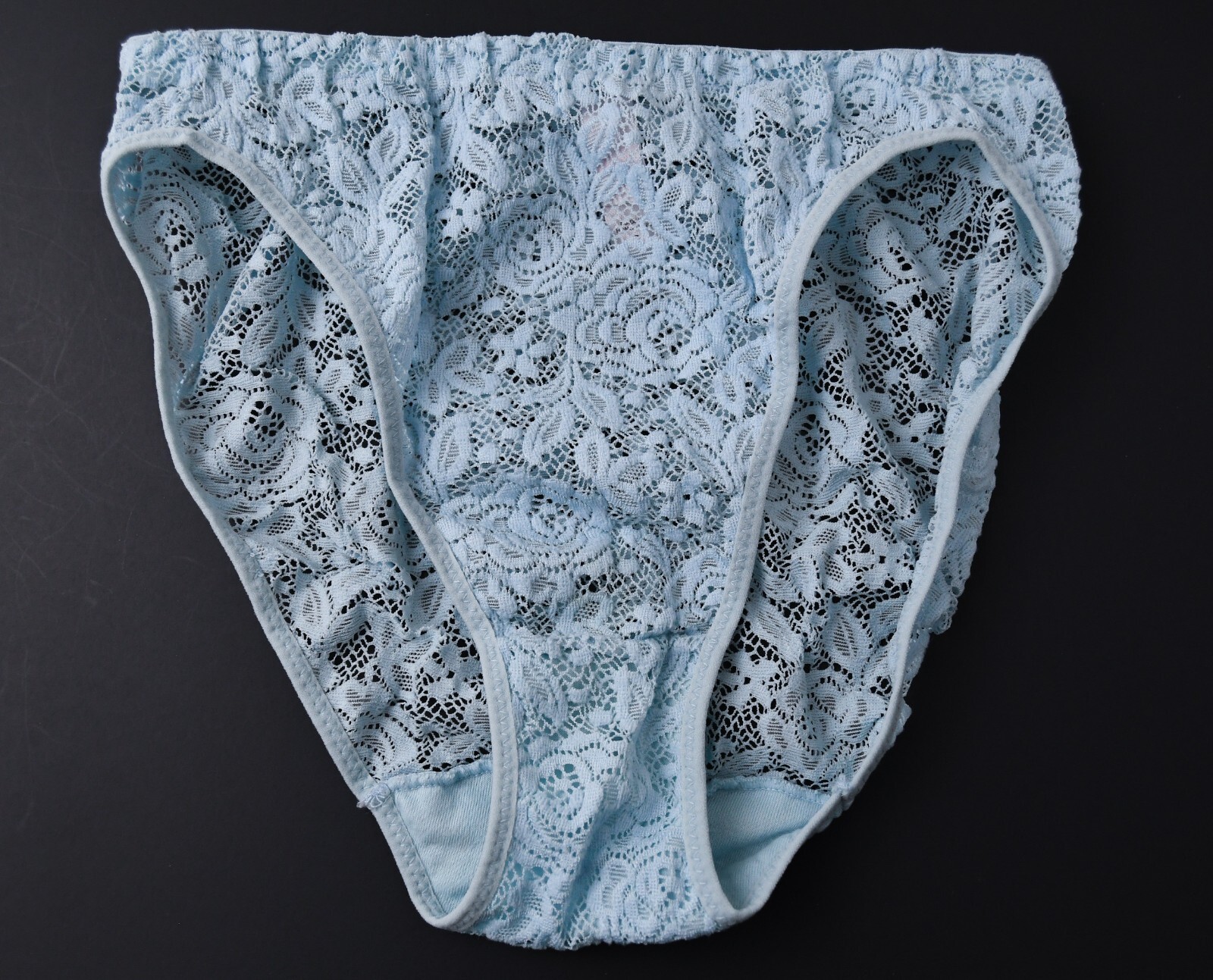 Vintage Victoria&rsquo;s Secret 90s Stretch Lace High Cut Brief Panty Size SMALL