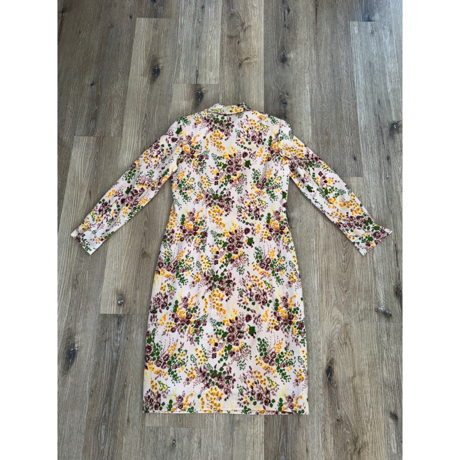 VTG Floral Long Sleeve Button Front Coat Dress Womens M Cream Brown Green Retro