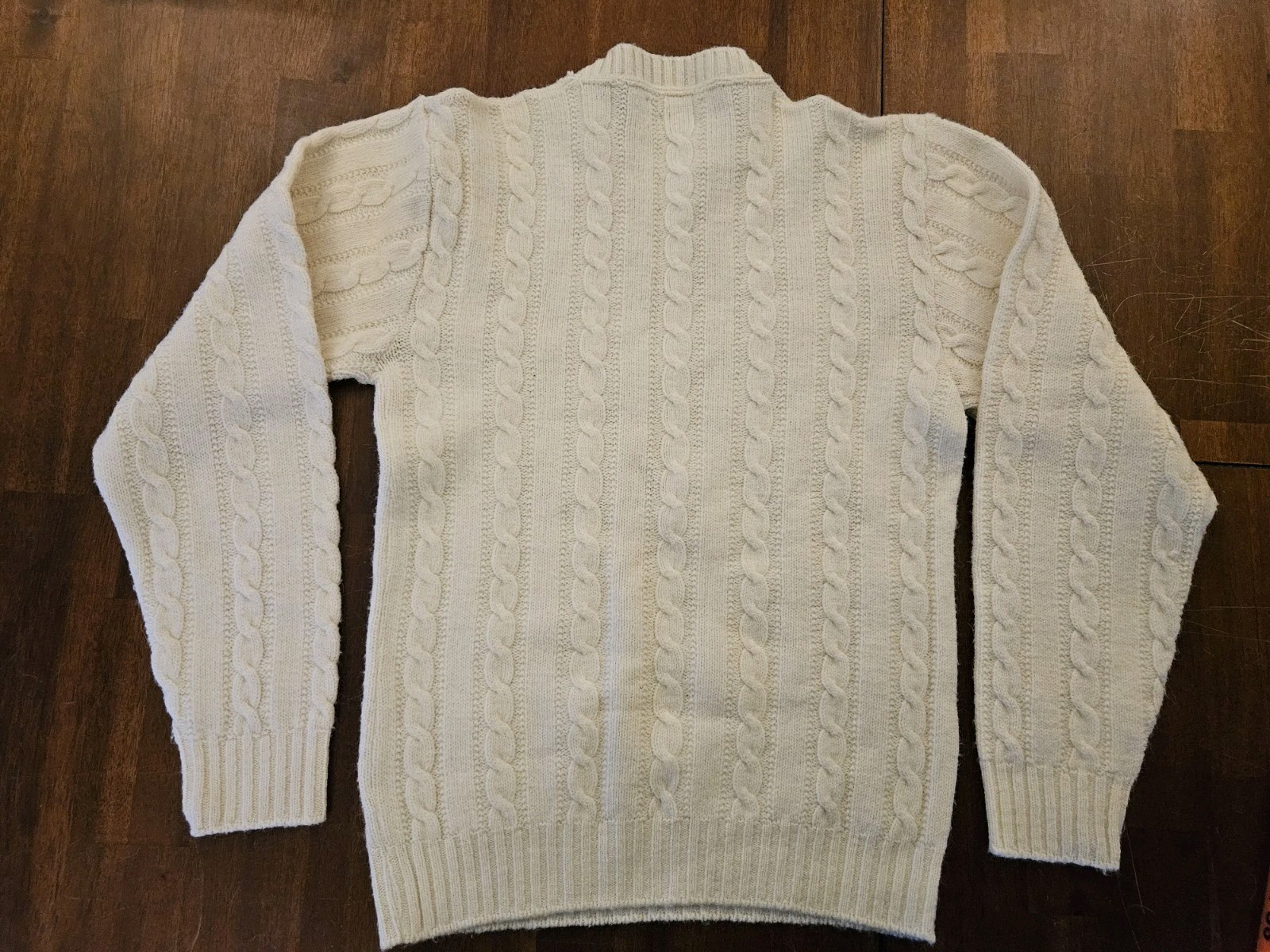 Vintage Jantzen Sweater Cable Knit Crew Neck Pullover Cream Off-White Medium USA