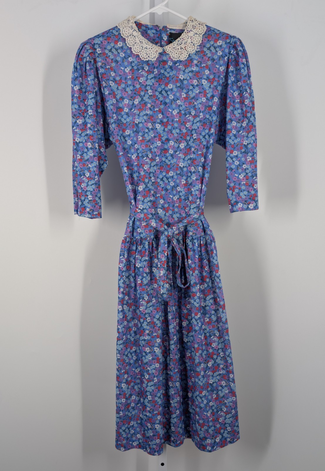 Vintage 80s Bonwit Teller Prairie Boho Floral Cotton Wrap Belt Lace Neck USA