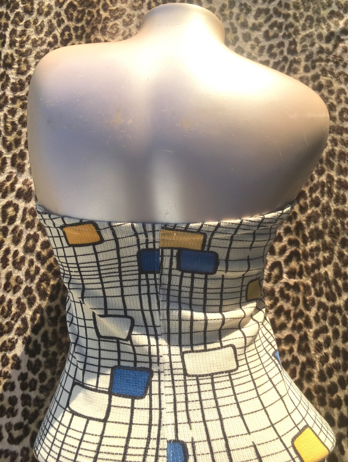 JANTZEN 1950s PIN-UP BOMBSHELL STRAPLESS SWIMSUIT~ MADE IN FRANCE~RARE VINTAGE~S