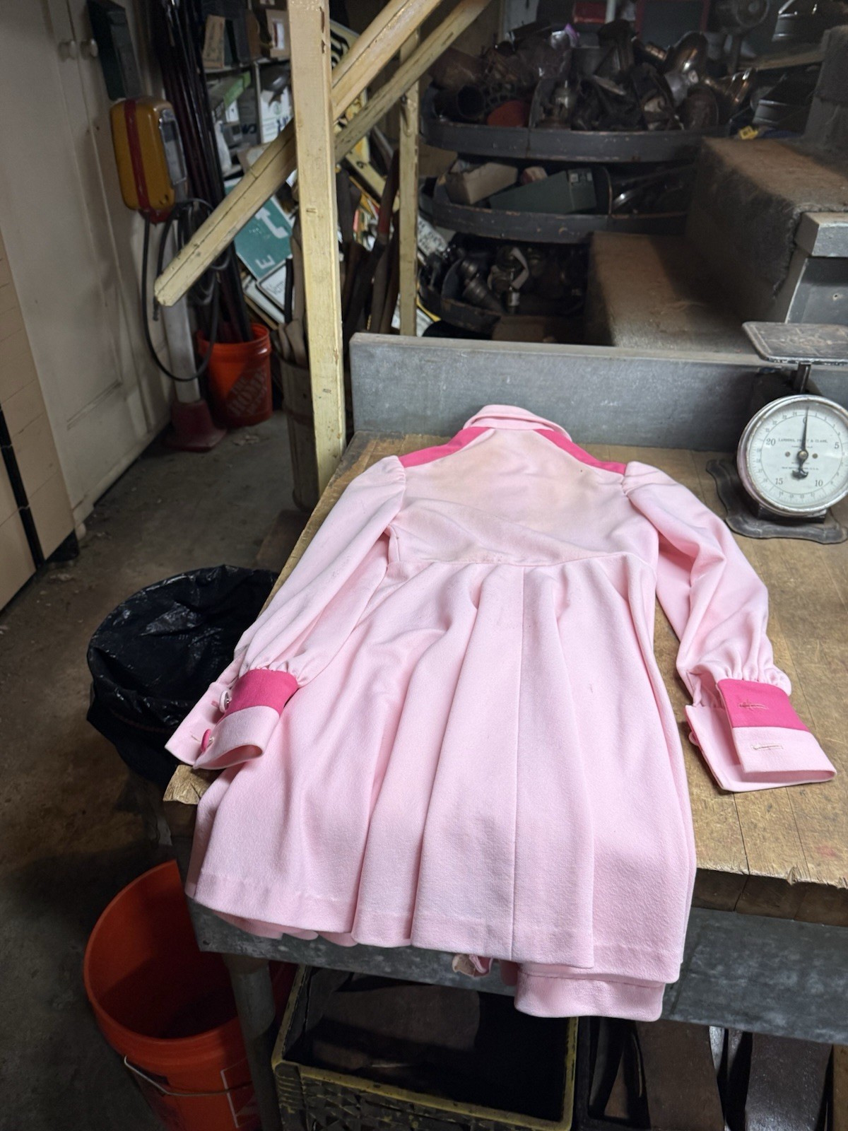 Vintage Early 1900s Retro Pink Button Up Dress Womens Workwear Clothing USA