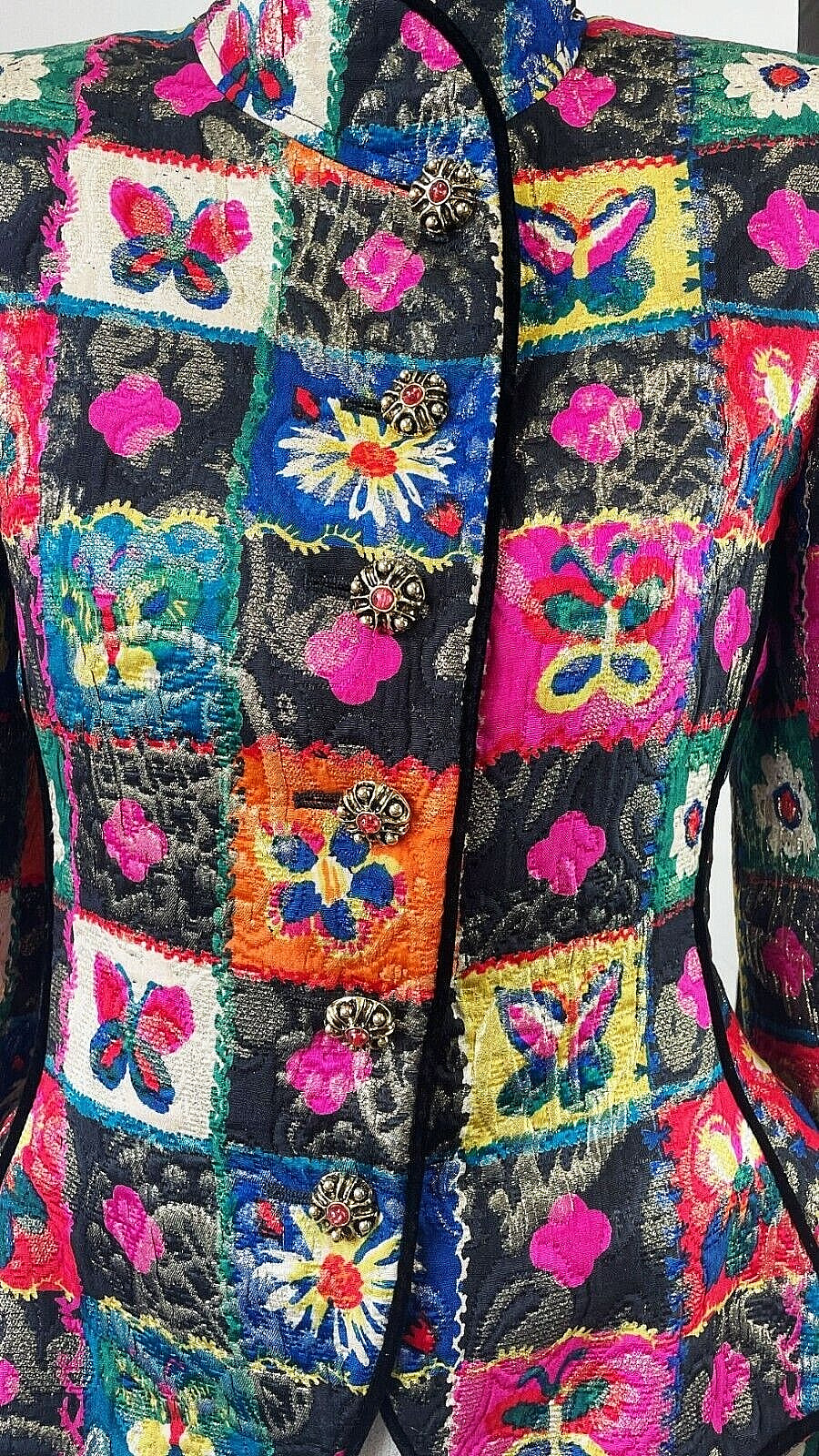 EMANUEL UNGARO Vintage 6 Butterfly Jacket Embroidered Buttons 1990&rsquo;s Small Rare