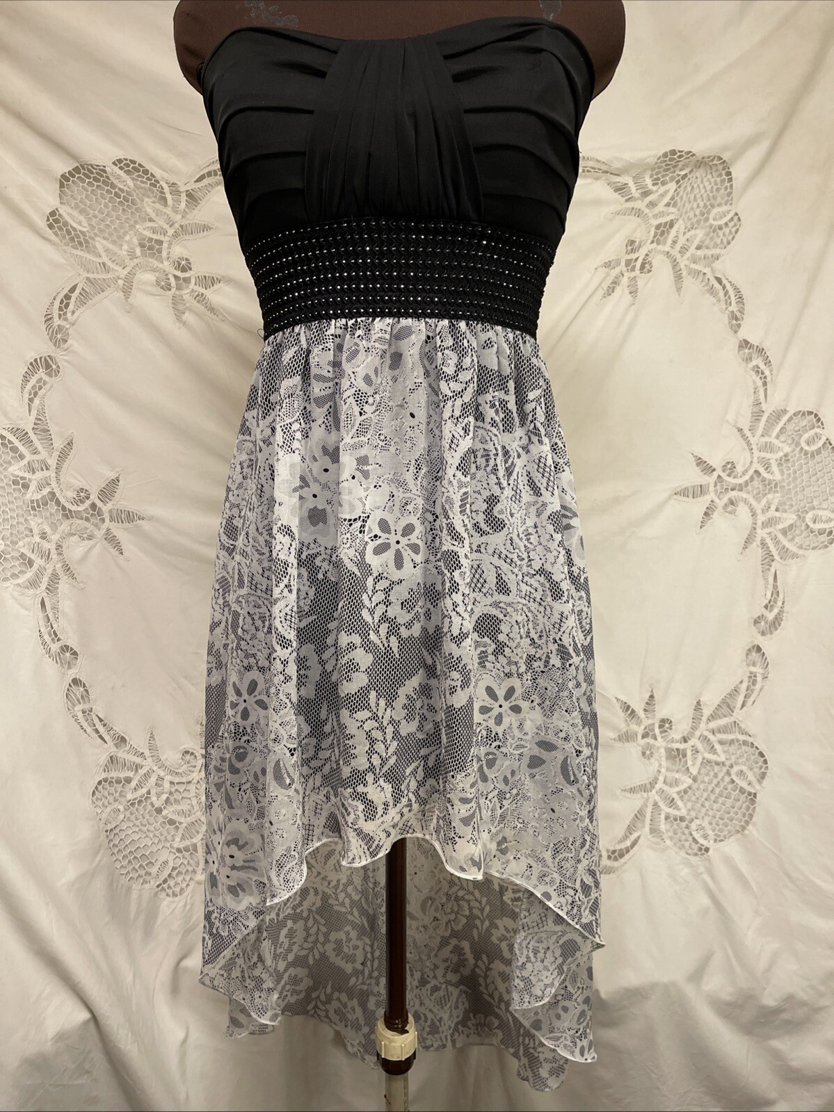 Vintage 90&rsquo;s Roberta strapless Asymmetrical Hem Black White Sparkle Prom Dress M