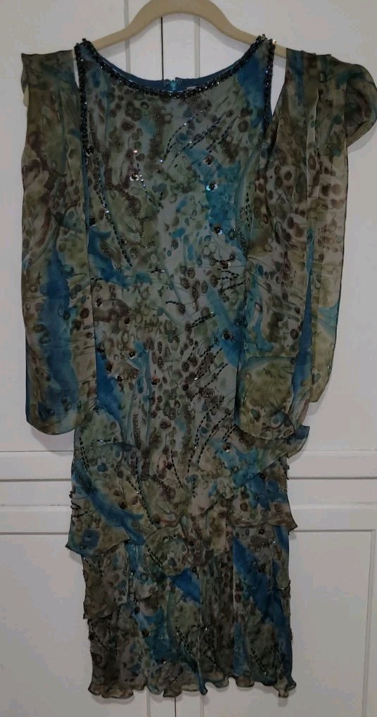 Victoria Royal 100% Silk Sequin Rhinestone Flutter Dress, Sz 6, W/Matching Wrap