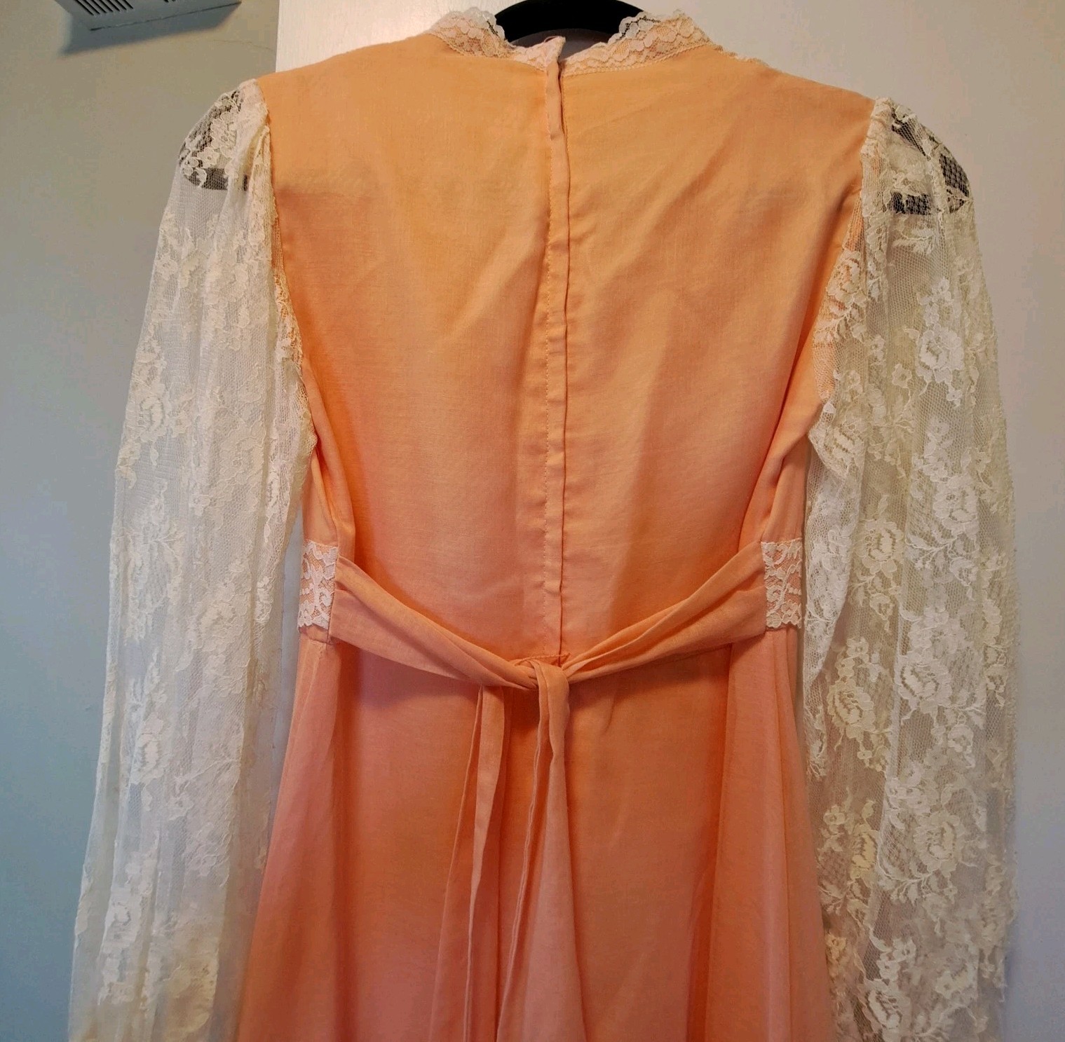 Vtg 70s Peach Chiffon Lace Prairie Granny Victorian Prom Maxi Gown Sz 7/8 Flaws