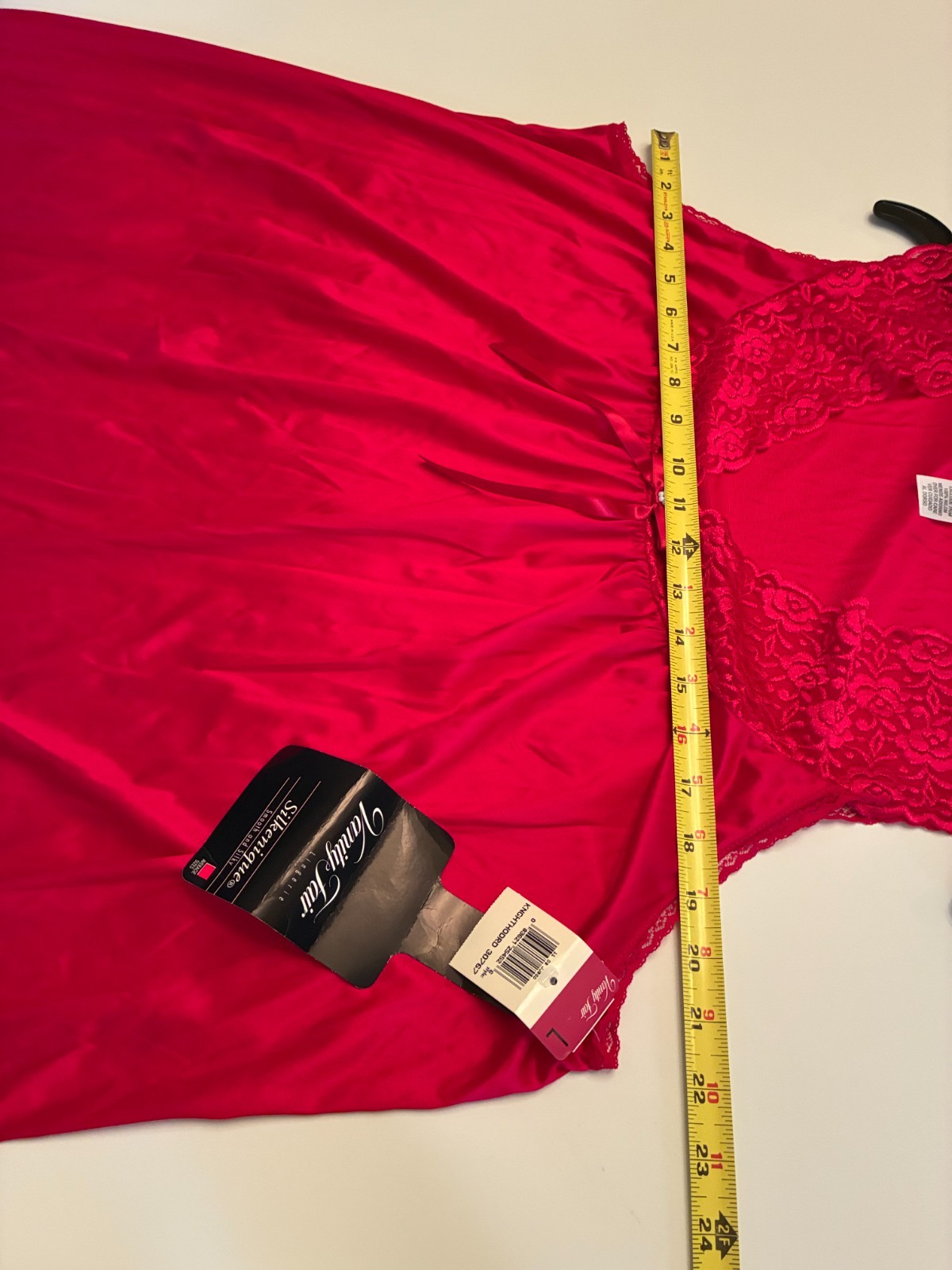 VANITY FAIR NIGHTGOWN Large KNIGHTHOOD RED PINK Vintage NOS Nylon Babydoll NWT