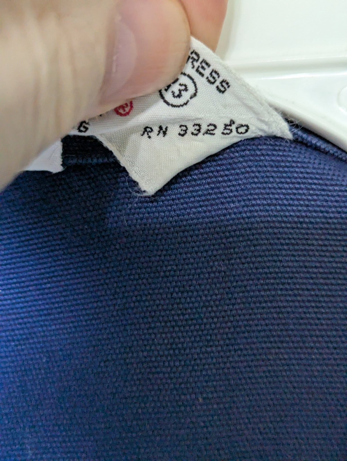Berni woman&rsquo;s Button Up blouse Made In Hong Kong Vintage