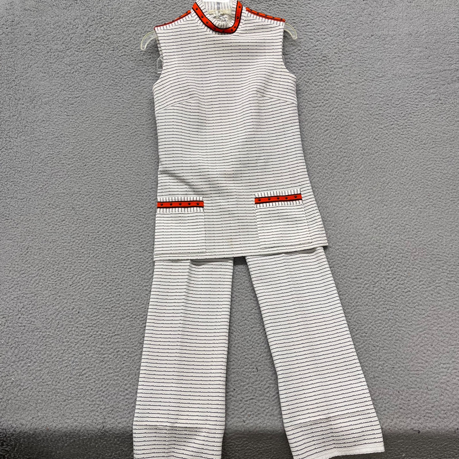 60&rsquo;s Leisure Pant Set Womens S White Striped Textured Dacron Polyester 70&rsquo;s