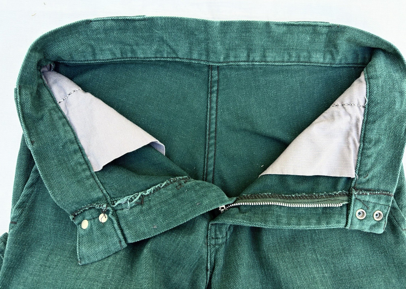 Vintage c1974 Forest Green Flared Pants Jeans Brushed Twill EUC 28” x 43.75”