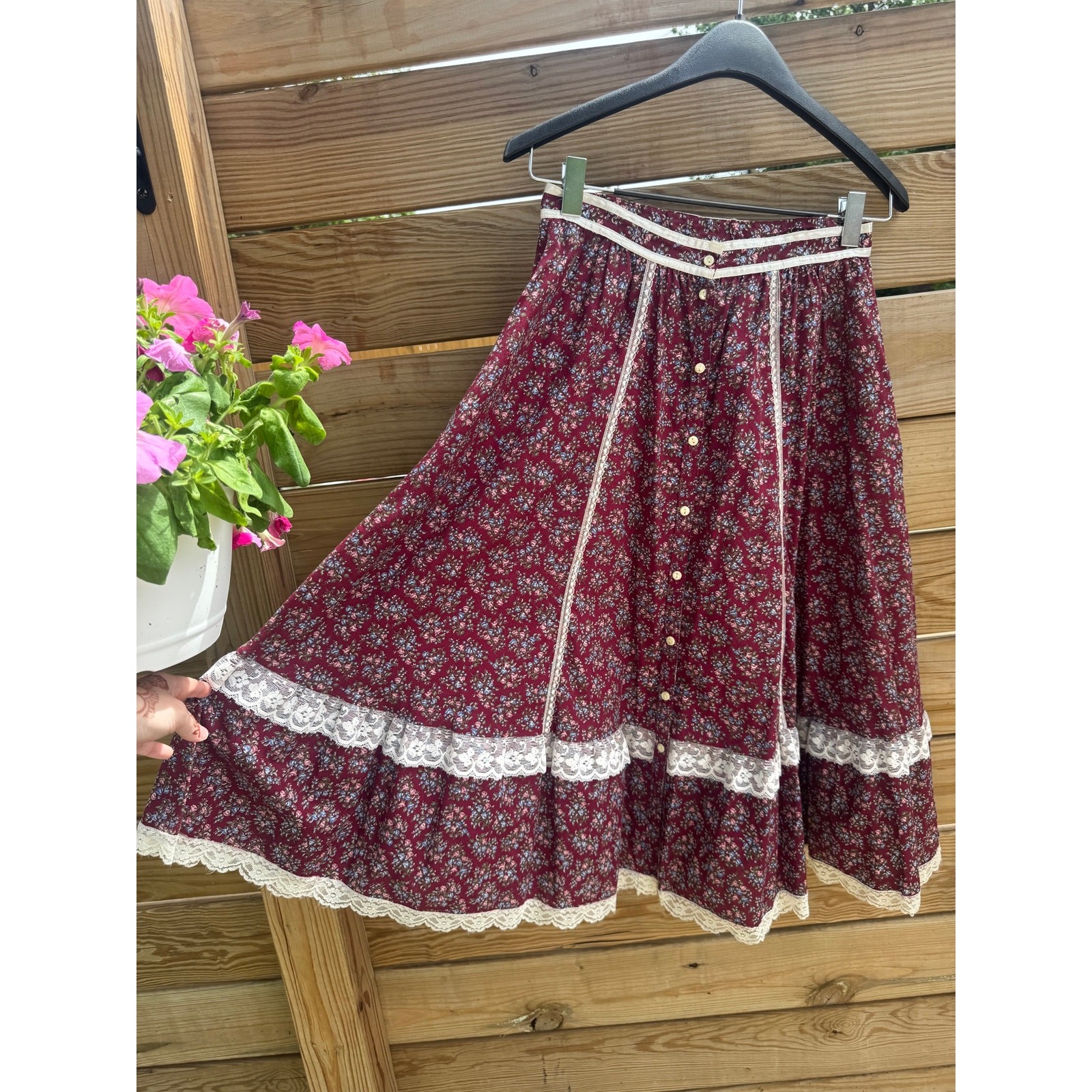 Vtg 1970s Gunne Sax Jessica’s Cottagecore Floral Prairie Midi Skirt Burgundy S
