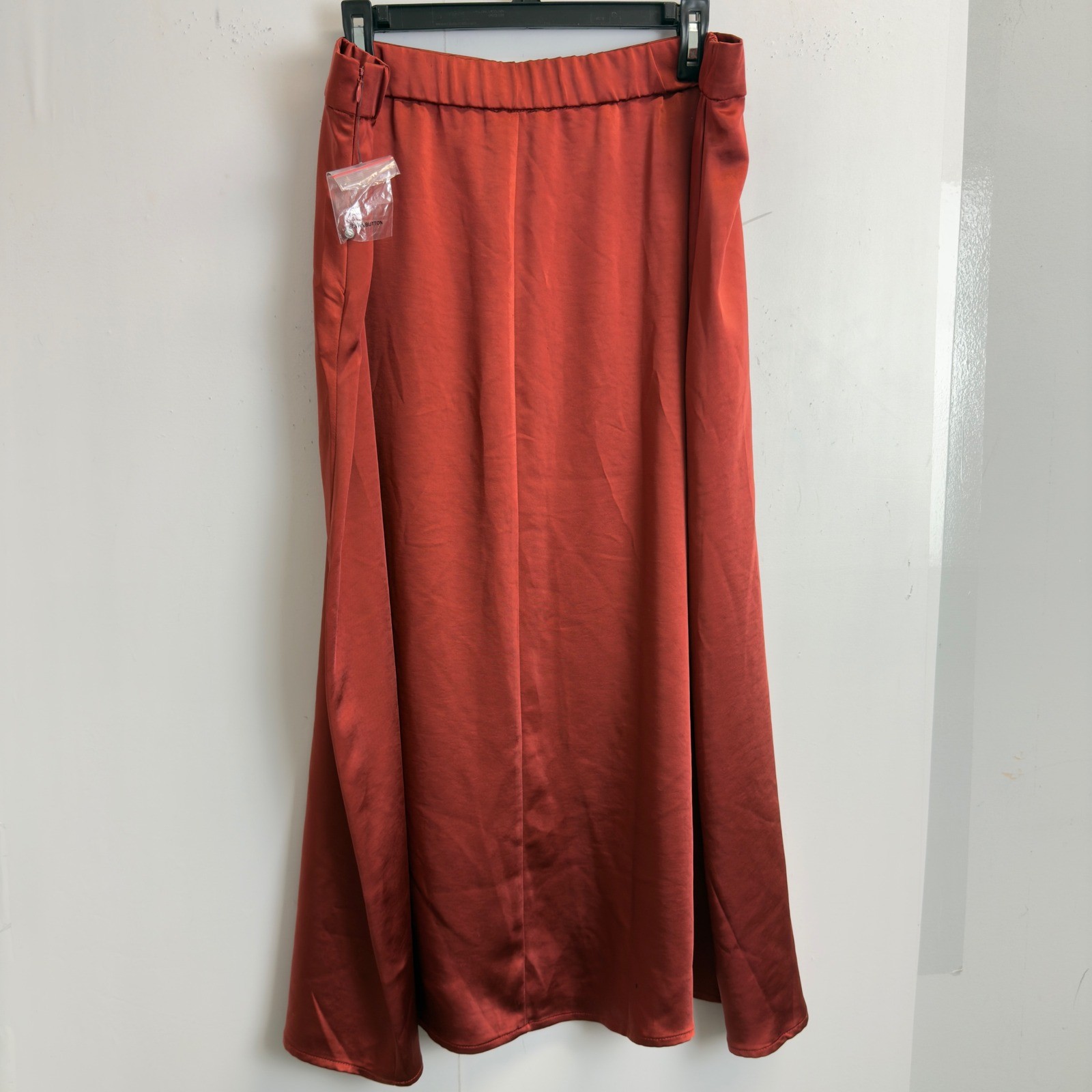 Vince Camuto Rust Orange Satin Button Front Maxi Skirt XL Slit Elastic Waist