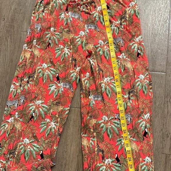 Vintage 2000s Y2K boho safari print cotton Jane Delancey capri pants size large