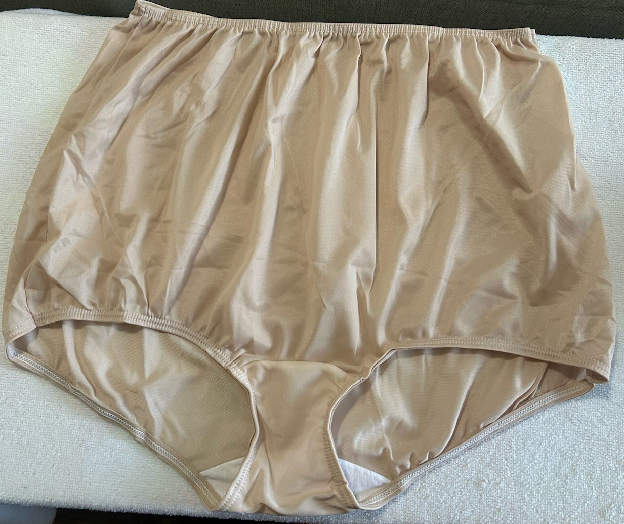 Vintage Sears 100% Nylon Full Cut Briefs Panties Size 8 Nude Beige Tricot 1 Pair