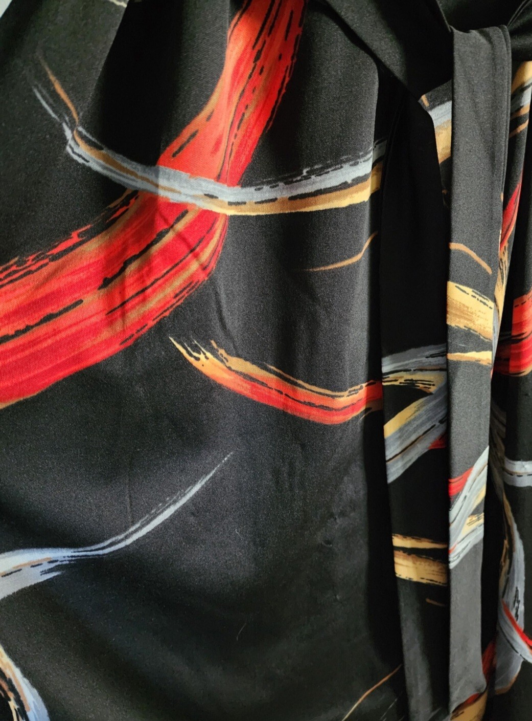 70&rsquo;s Long Dress, Abstract Pattern, Cowl Neck, Black, Red, ILGWU, 38&Prime; Bust