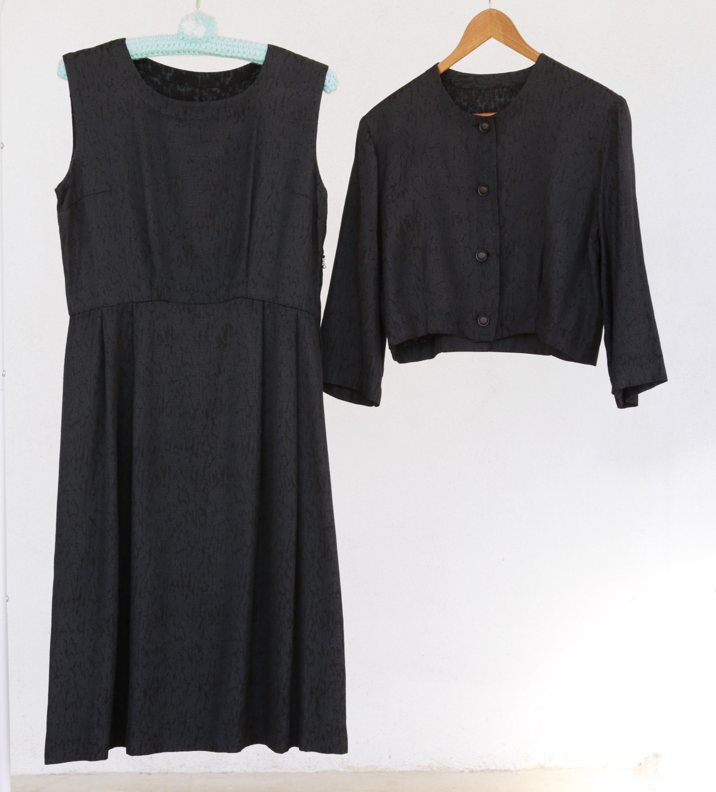 50&rsquo;s 60&rsquo;s Vintage Brocade Suit Little Black Sheath Dress & Crop Jacket Handmade