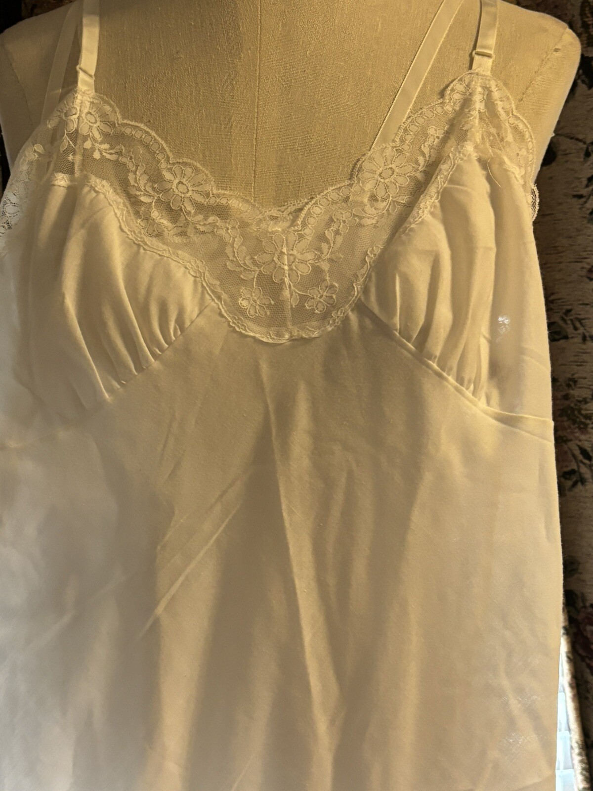 Lindsey Blake Women White Polyester Cotton Lace Slip Sz 34