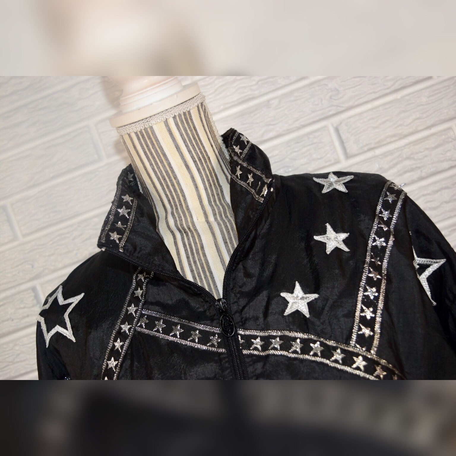 Vintage Lavon By Cheerful Corp Lightweight Black Jacket Silver Star Pattern Sz M