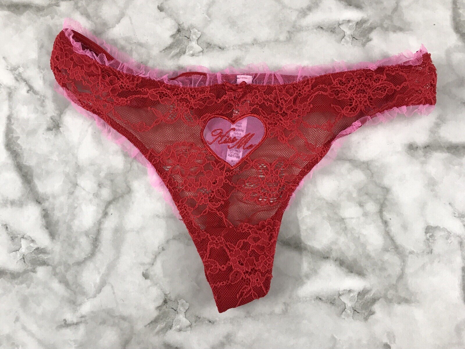 WOMEN&rsquo;S VGT RARE Valentine&rsquo;s Victoria&rsquo;s Secret 2010s Dream Angels Thong Panty M