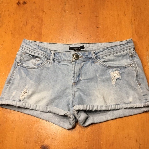 Forever 21 Distressed Denim Shorts Light Wash Cuffed Size 27 Y2K Indie Sleaze