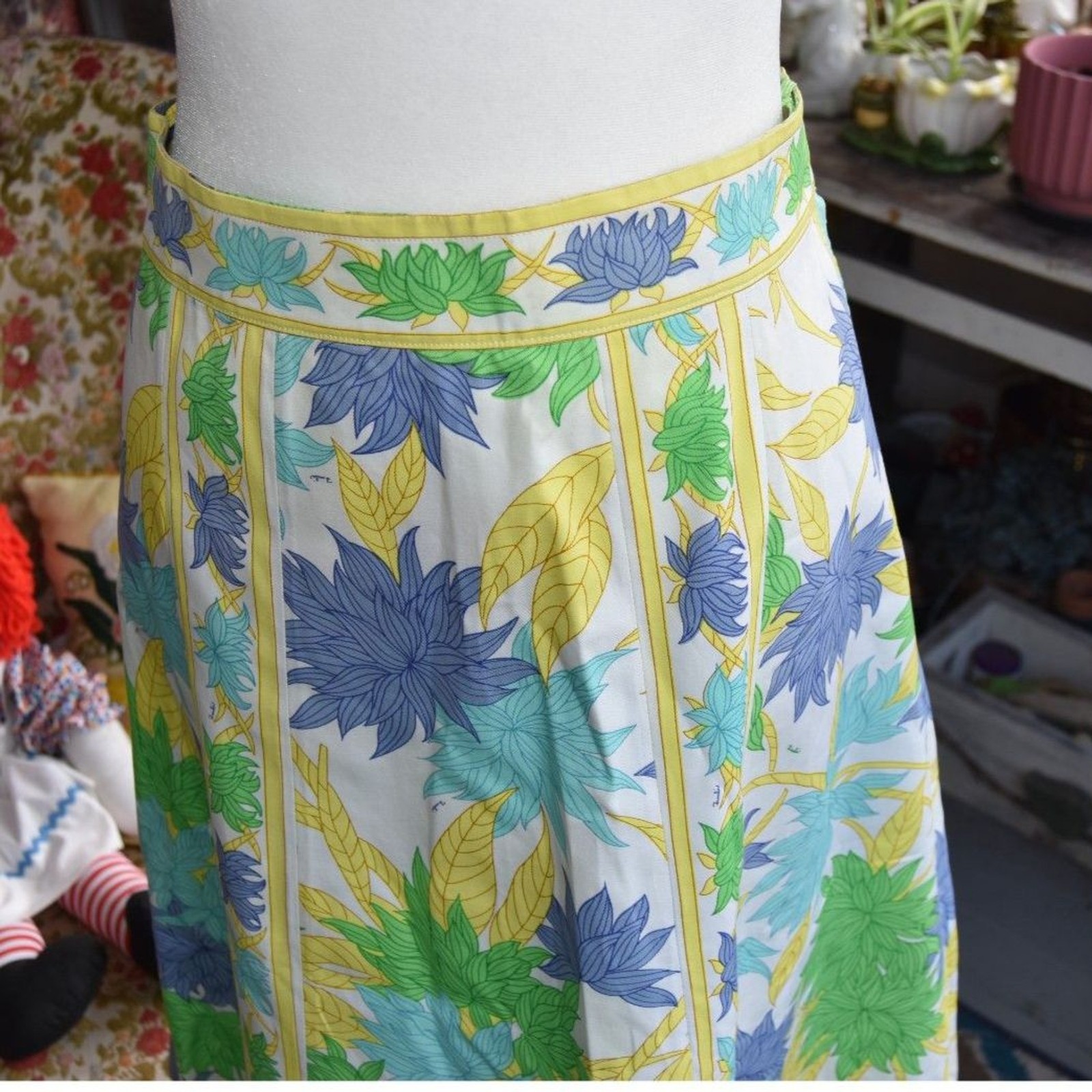 Vintage 1960s Emilio Pucci Fabric Skirt 70s Floral Border Print Italy Waist 32