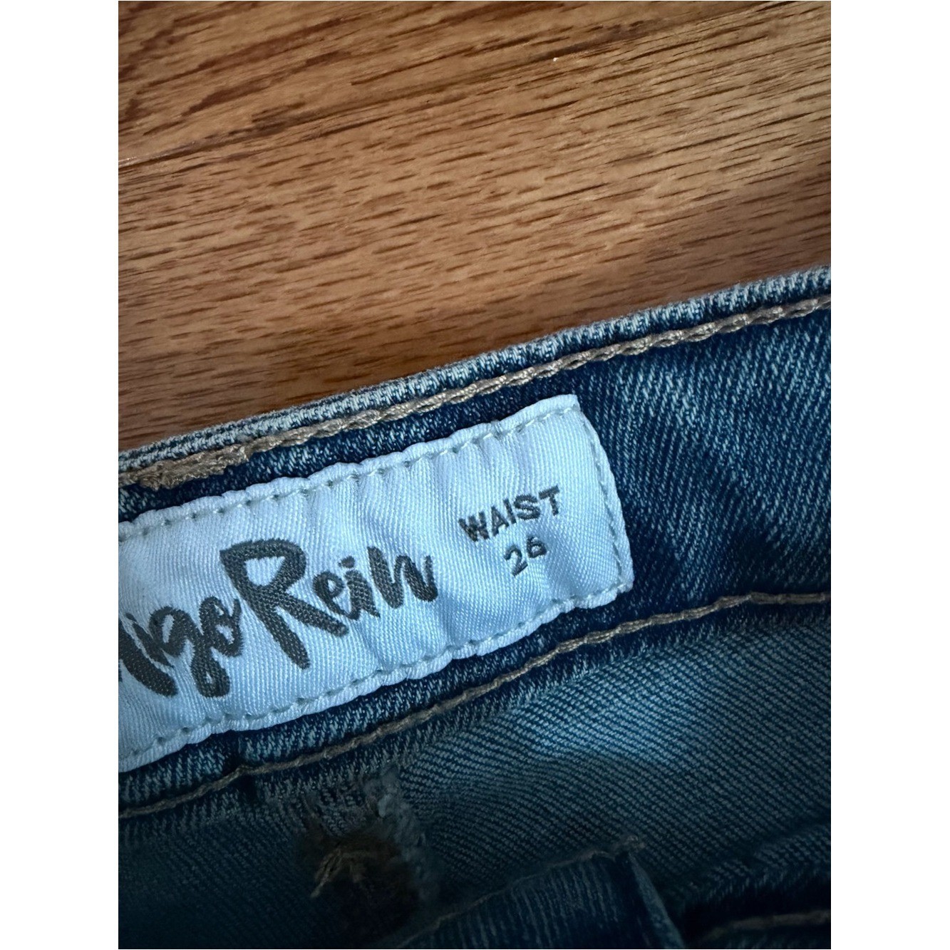 Indigo Rein High Rise Patch Pocket Denim Shorts Size 26 NWT