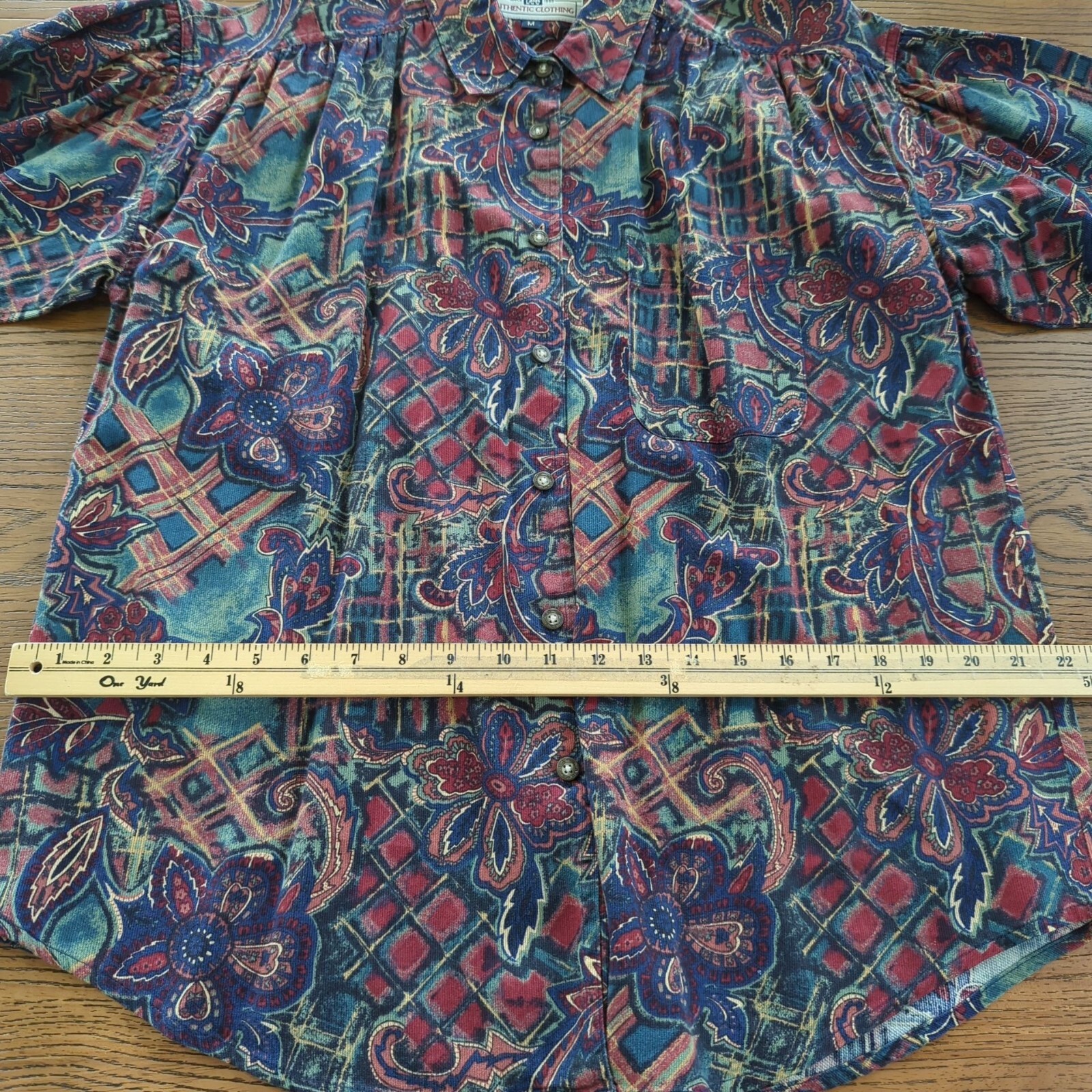 Vintage Lee Authentic Clothing Long sleeve Art Paisley Floral Button up blouse M