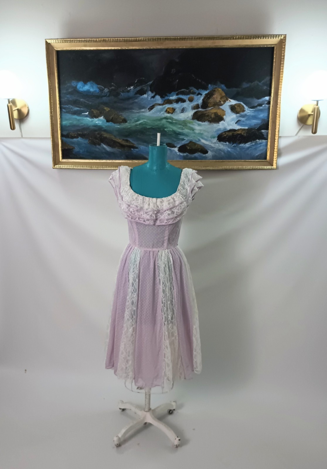 Soft Purple Lilac Cottagecore Polka Dot And Lace Vintage 1970s Dress Small XS