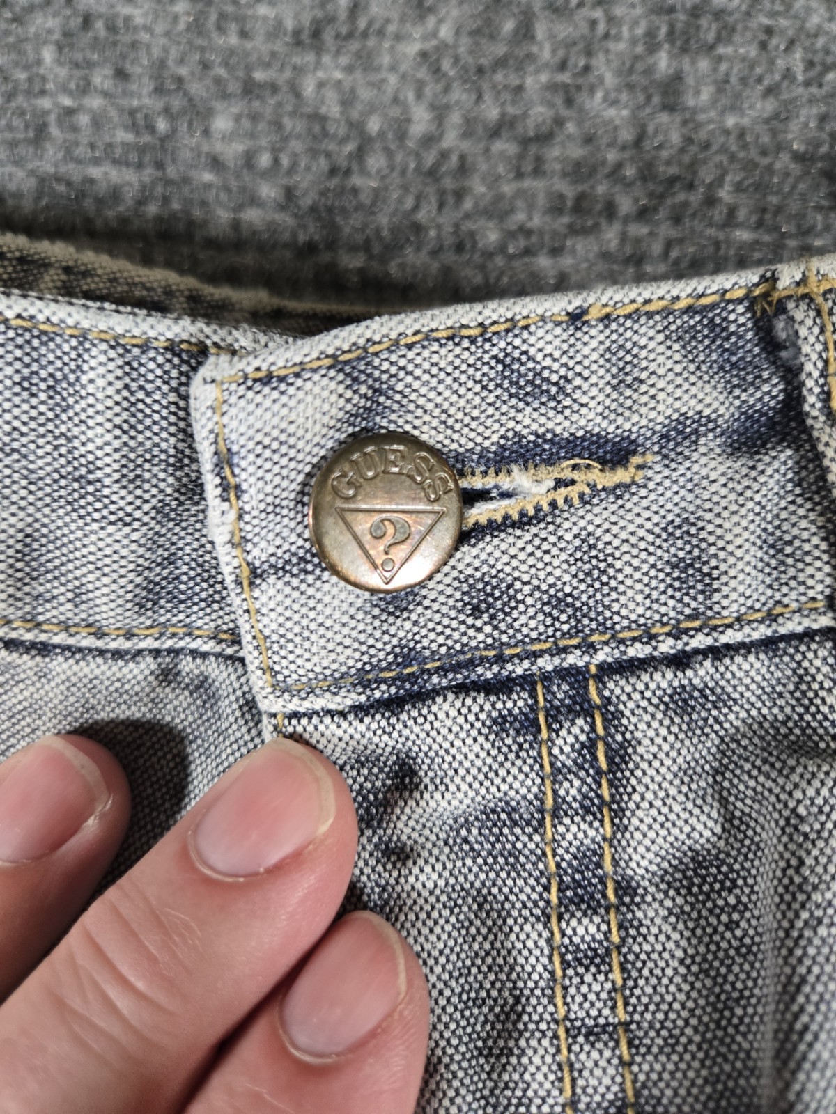 VTG Guess Mom Jeans High Waist Denim Leather USA Georges Marciano Distressed 32