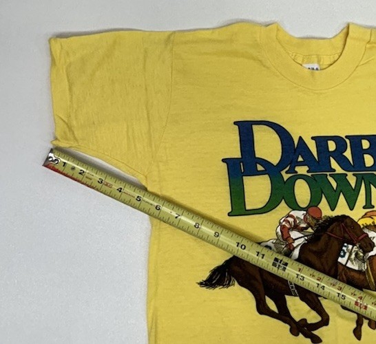 Vintage 1980s Single Stitched Darby Downs Horse Racing T-Shirt Size M (38-40)